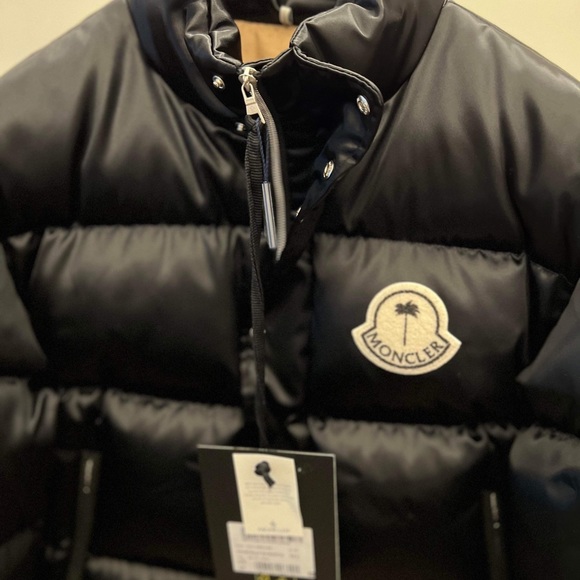 Moncler Palm Angels Yountville Short Down Jacket - Picture 9 of 10